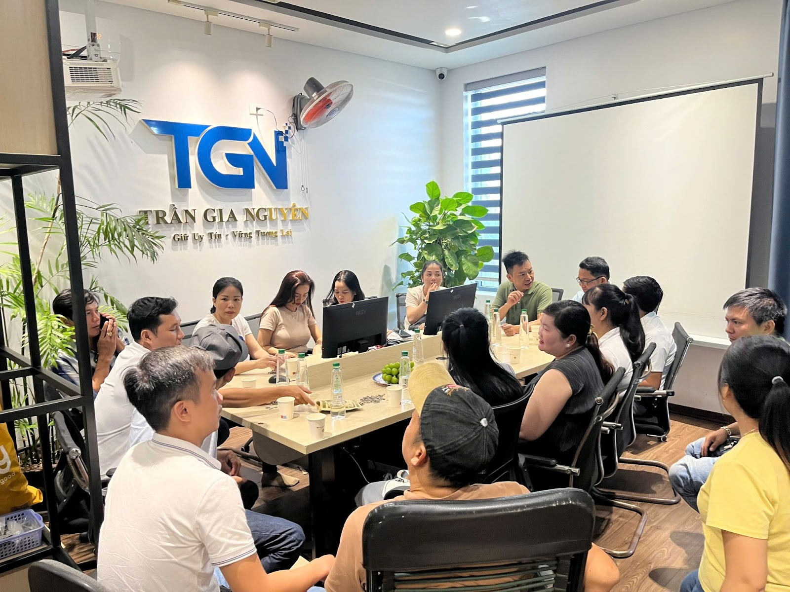 Giải Pháp Toàn Diện Cho Mọi Dự Án Cùng Trần Gia Nguyên